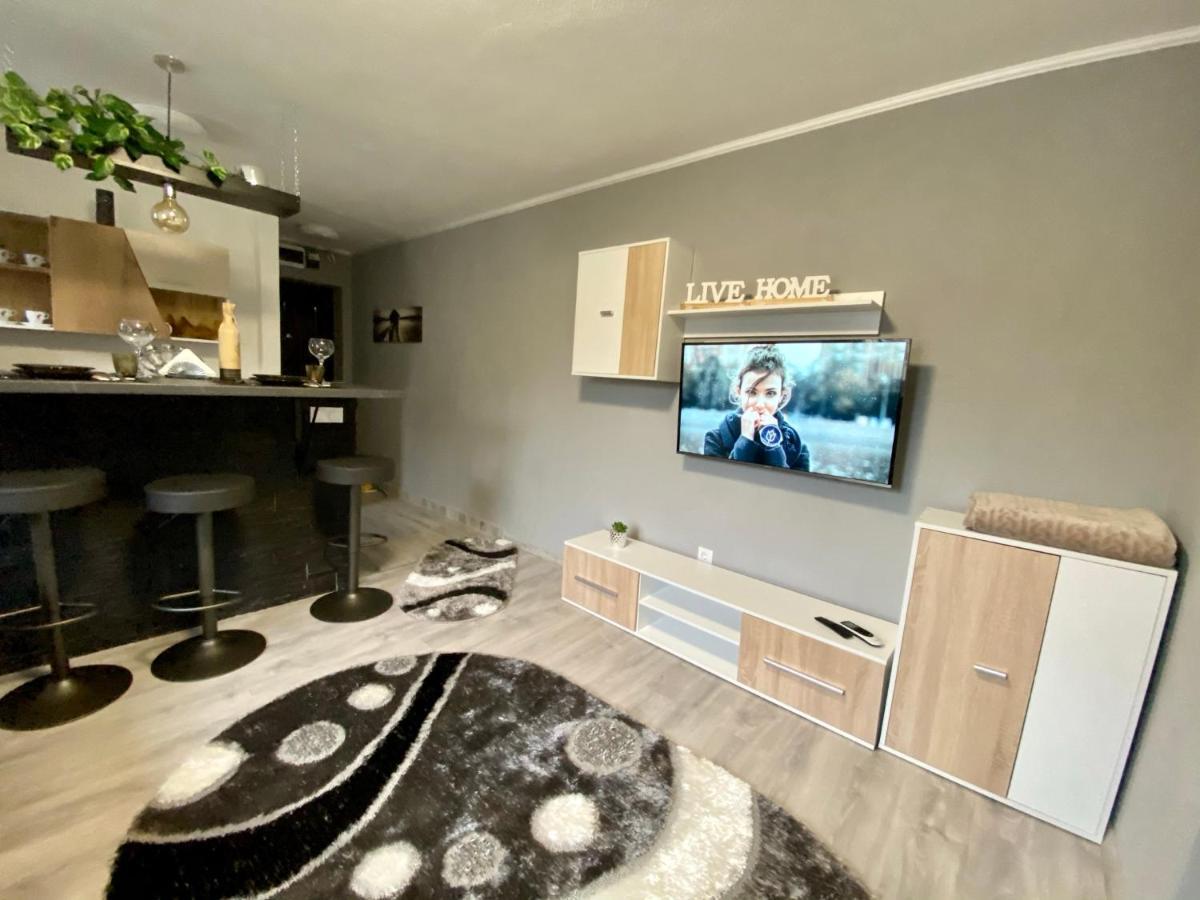 T&T Apartman Прайд Экстерьер фото