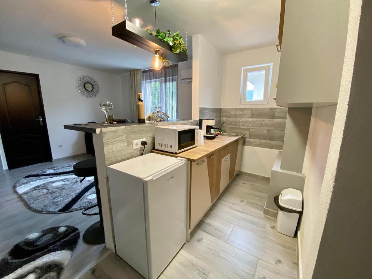 T&T Apartman Прайд Экстерьер фото